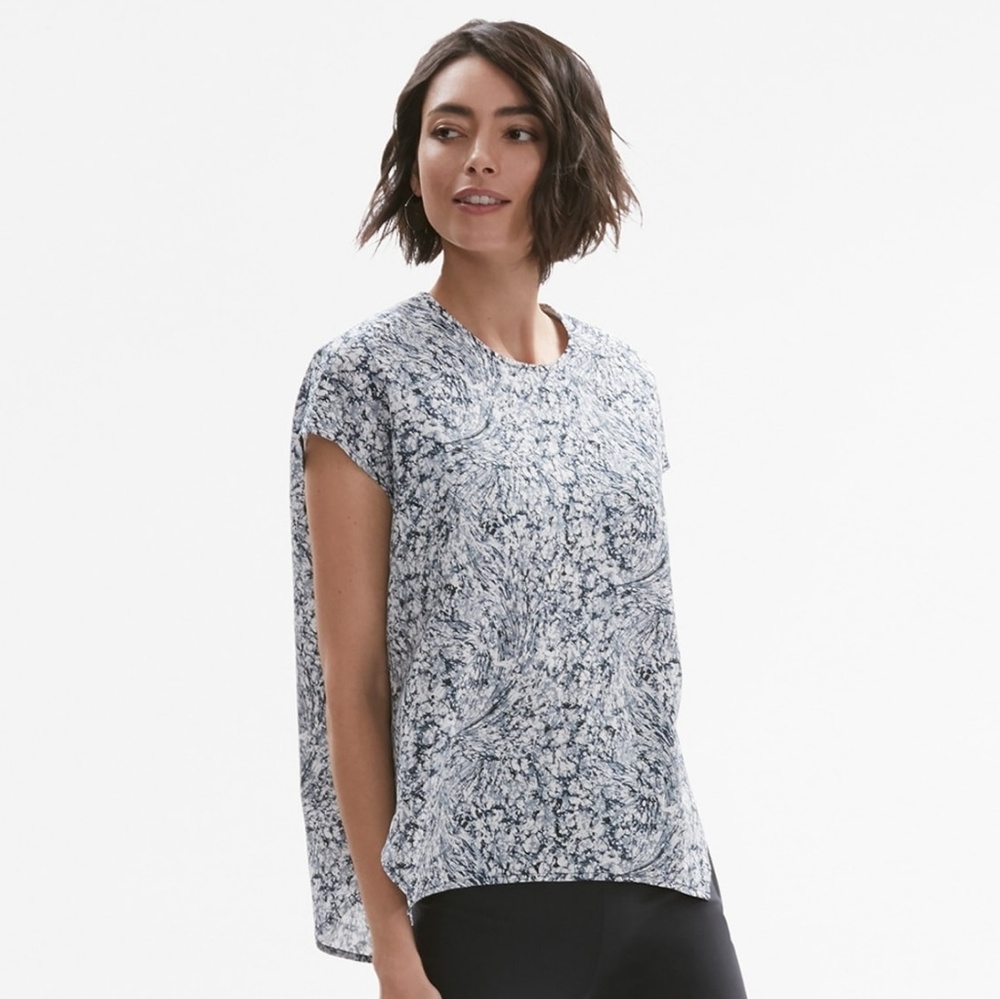 Like new MM LaFleur Didion Indigo Marble Top